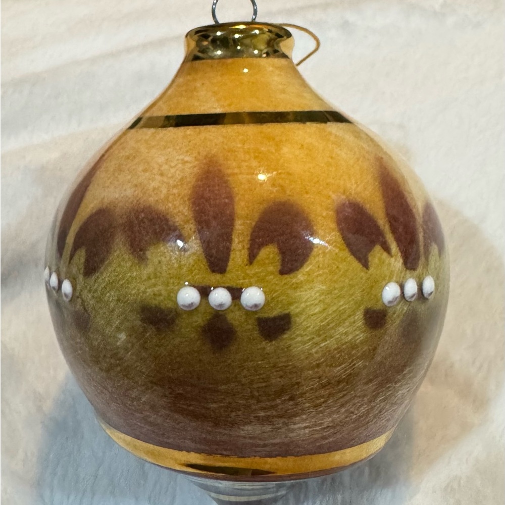 Hand blown hand painted Fleur de lis Hyaline & Dora Ornament Rare NIB
